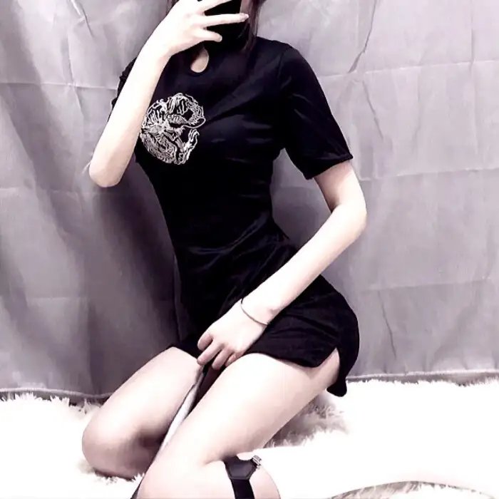 不择手段